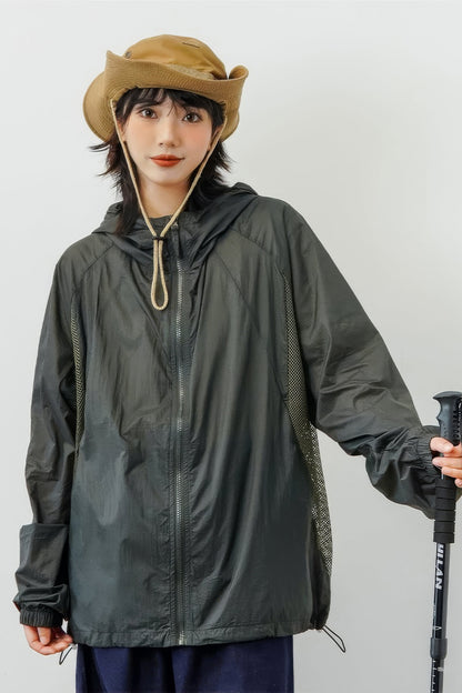 UPF50+ 軽量 防晒ジャケット メンズ レディース｜フード付き 速乾 通気メッシュ 薄手アウター